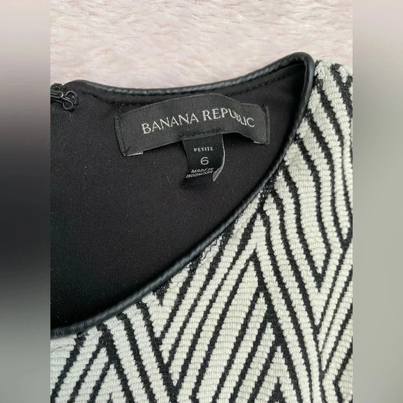 Banana republic striped dress with pockets size 6 - Picture 5 of 7